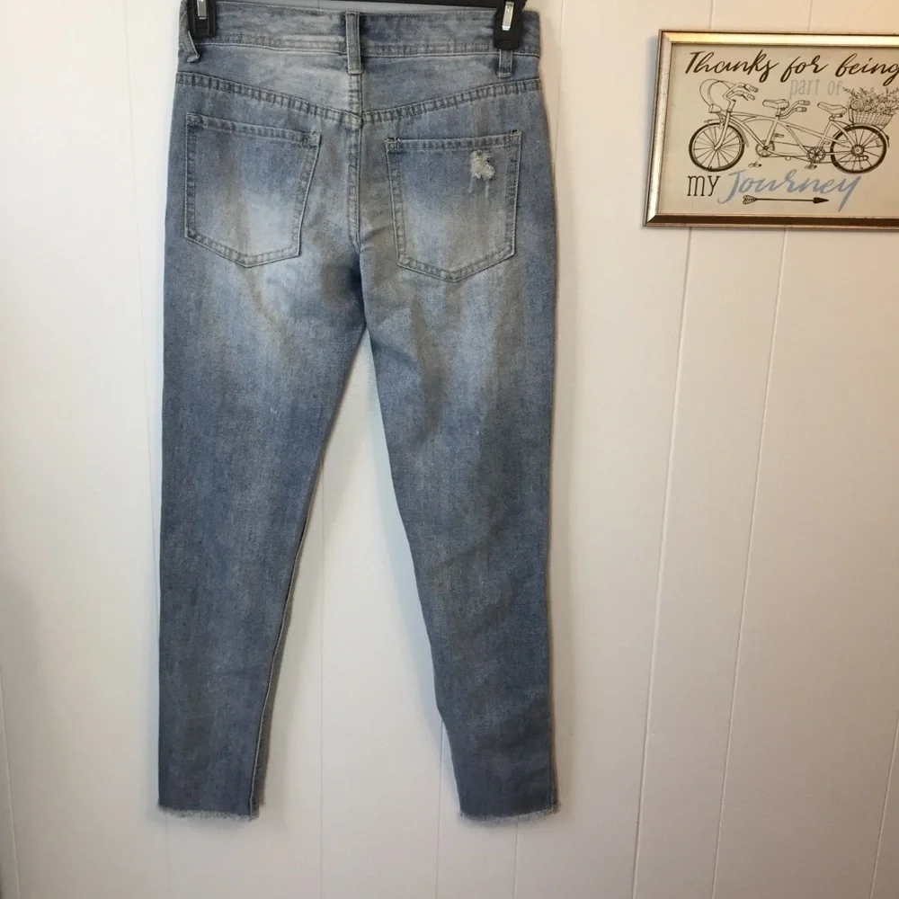 Rebel By Right NWT Ex-Boyfriend Distressed Skinny - Picture 4 of 8